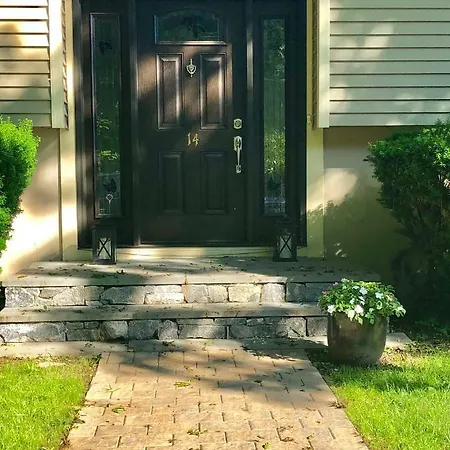 Cozy Garden Apartment Along The Shoreline Guilford Exterior photo
